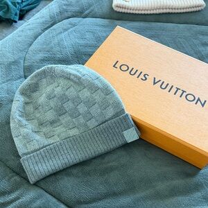 Louis Vuitton Checkered Knit Hat in Gray